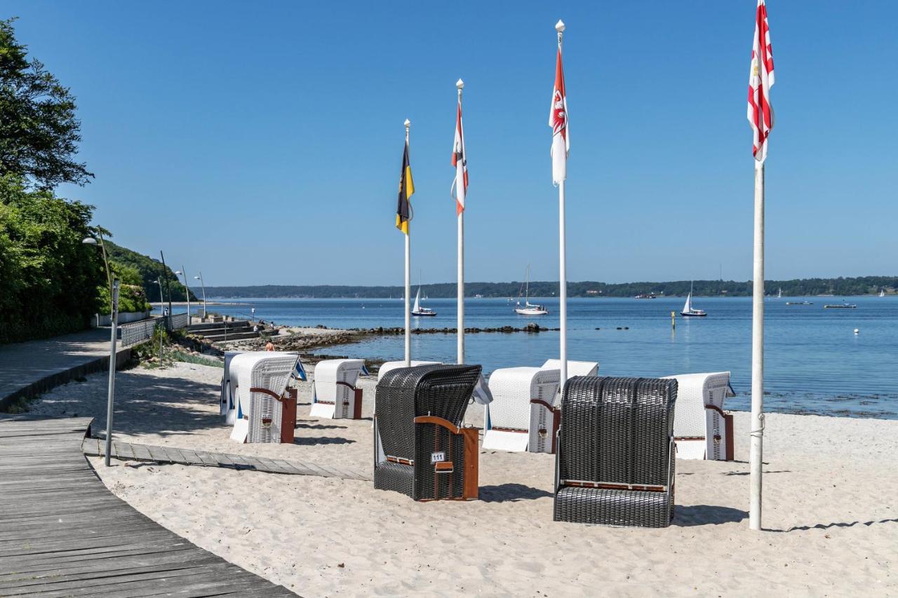 Ferienwohnung Mit Badestrand Glücksburg Esterno foto